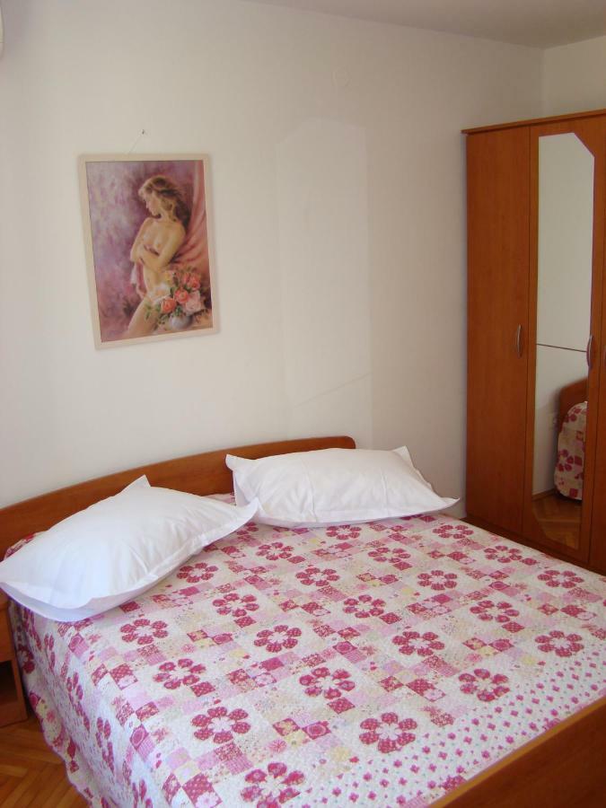Apartments Ada Tucepi Luaran gambar