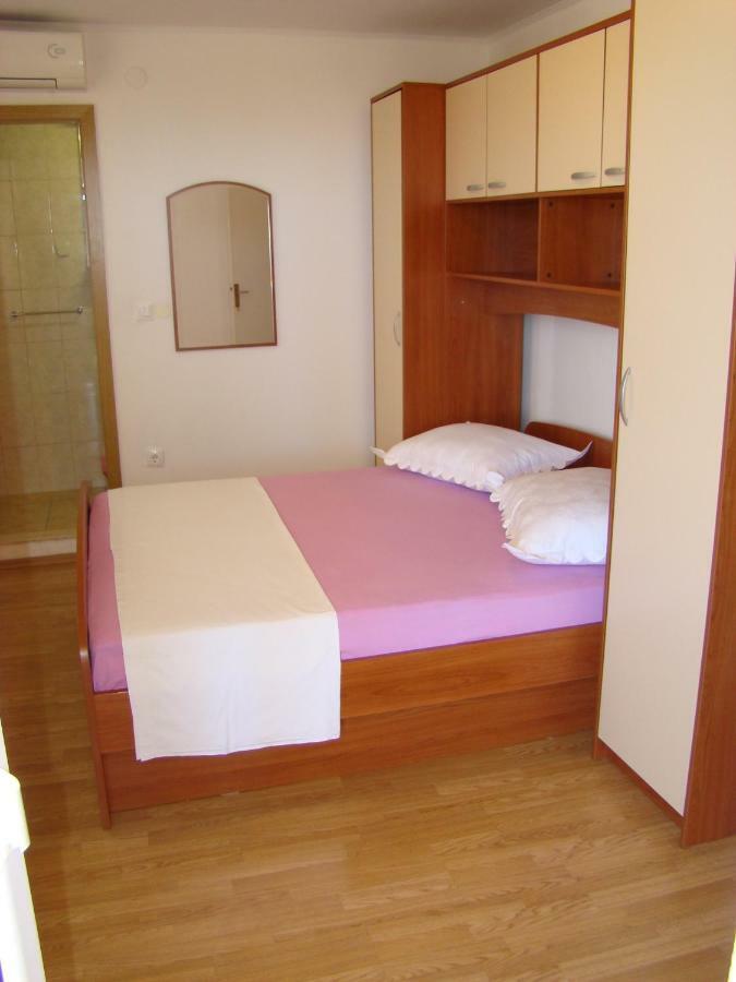 Apartments Ada Tucepi Luaran gambar